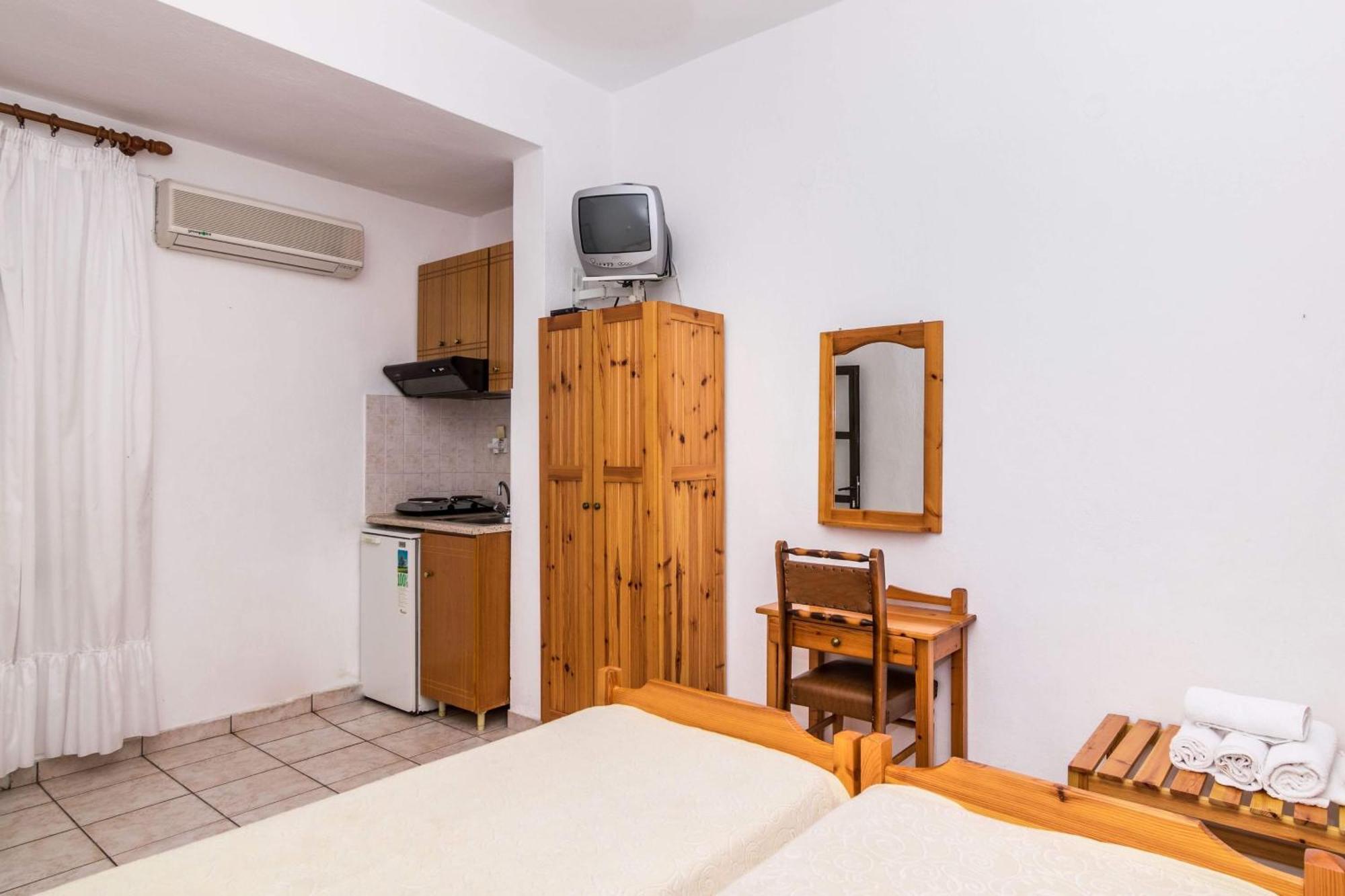 Studios Stefania Skala Potamia  Luaran gambar